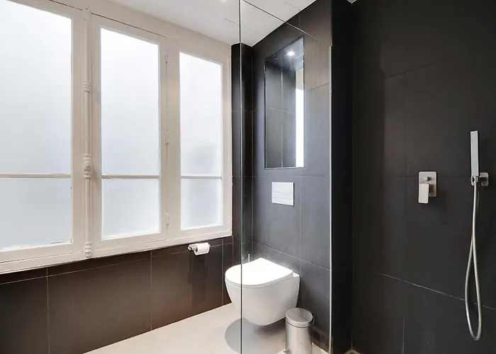 Chic - 1br-4p - Republique *